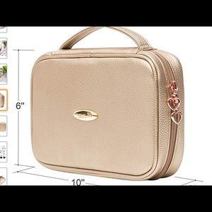 Eksquizt essetial bag